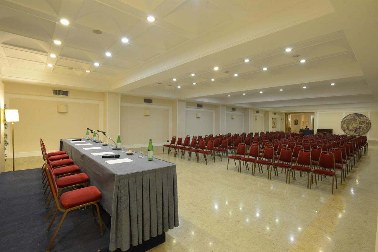 Hotel San Giorgio Фиуджи Екстериор снимка