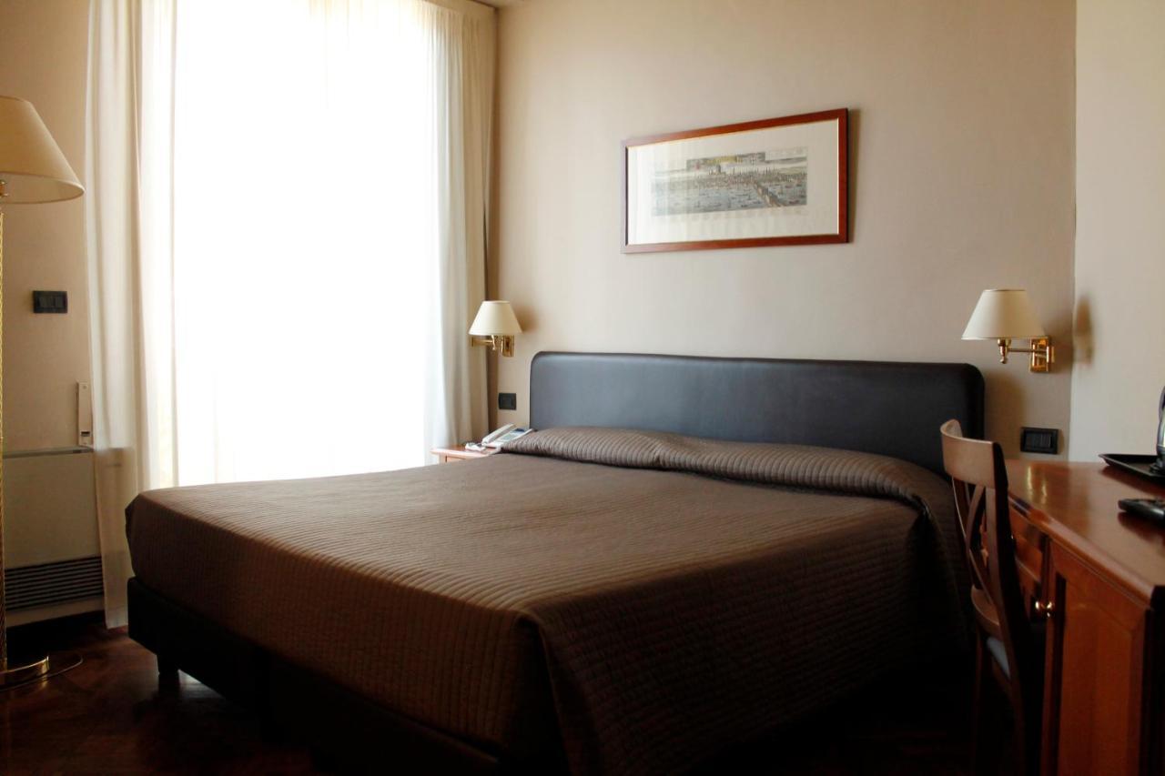 Hotel San Giorgio Фиуджи Екстериор снимка