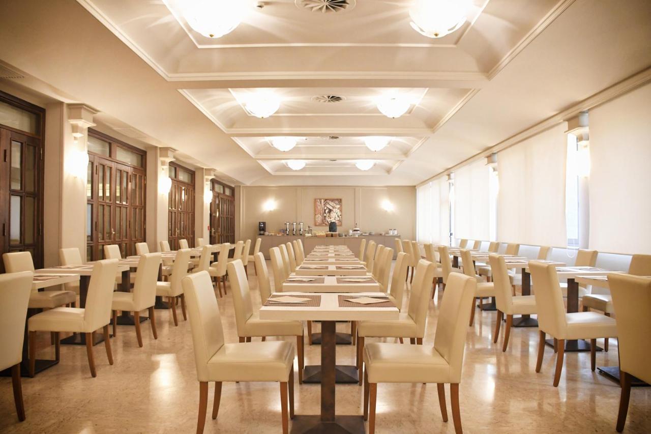 Hotel San Giorgio Фиуджи Екстериор снимка